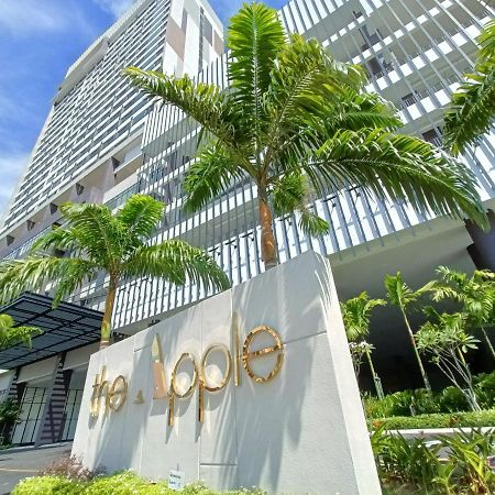 The Apple Residence By Heystay Management Malacca Eksteriør billede